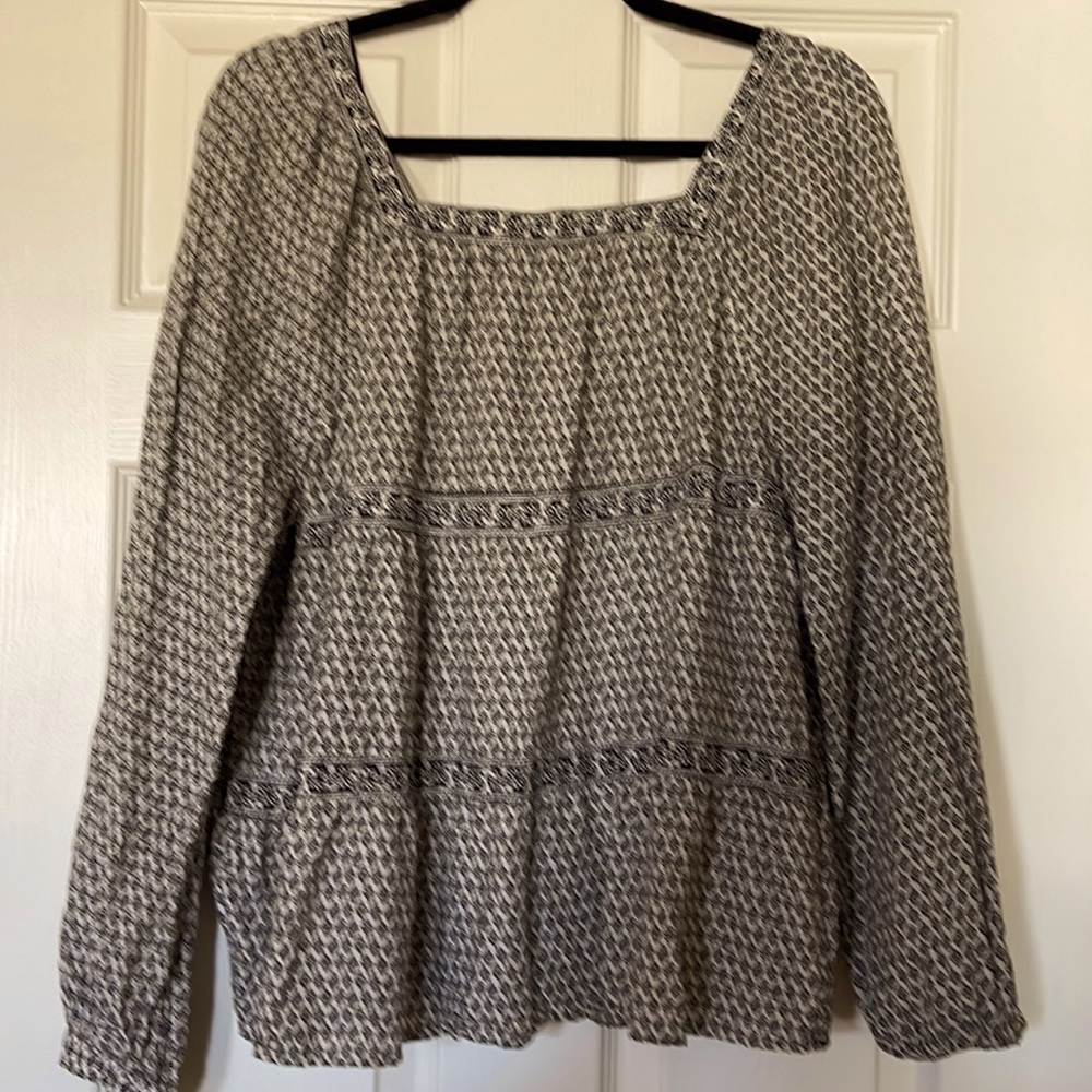 Old Navy top